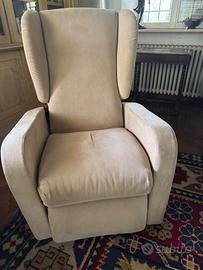 Poltrona relax elettrica reclinabile in microfibra