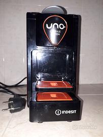 Macchina da caffè a capsule Indesit
