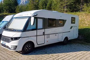 Camper Motorhome Adria Sonic SL  letti gemelli