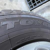 Pneumatici invernali Toyo 235/60/R18