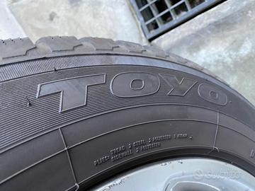 Pneumatici invernali Toyo 235/60/R18