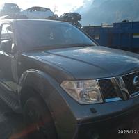NISSAN PATHFINDER 2.5 TD 2006 YD25  PER RICAMBI