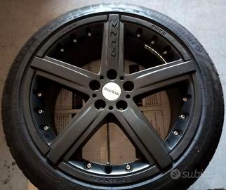 Cerchi in lega MOMO 17" AUDI A1 con pneumatici