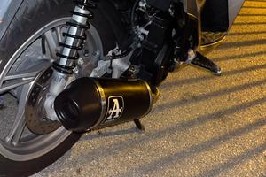 Marmitta arrow sh 125 2017 terminale+colletttore