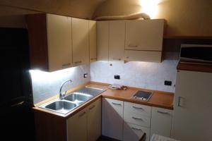 Piccolo bilocale arredato