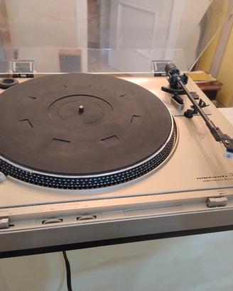 Giradischi Marantz.