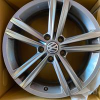 Cerchi da 17 volkswagen golf 7.5 r line