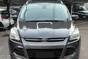Ford Kuga 2.0 TDCI 140 CV 4WD Powershift Titanium