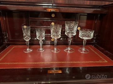 Set bicchieri + bottiglie e brocche