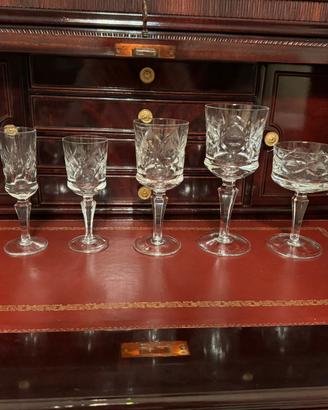 Set bicchieri + bottiglie e brocche