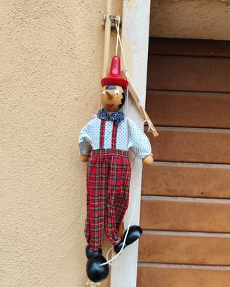 marionetta in legno Pinocchio