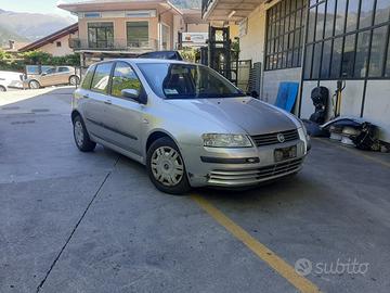 Ricambi Fiat Stilo 2004 5 porte vari colori