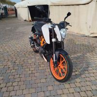 KTM Duke 390