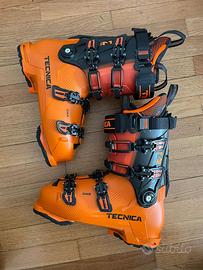 Scarponi da sci Tecnica MACH-1 LV 130 TD2