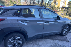 Hyundai Kona ibrida 2022