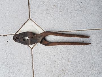 Pinza da fabbro 