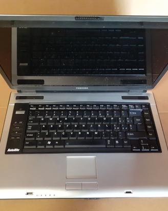 Notebook Toshiba Satellite A100-749 per ricambi