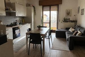 Bilocale con balcone arredato ad Arese | Milano