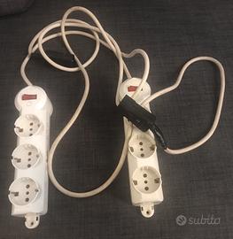 Prese multiple da 9 posti gruppo di continuità