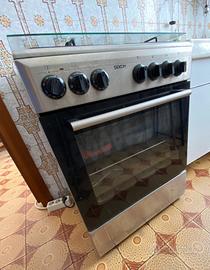 Fornello a Gas con valvola di sicurezza e forno