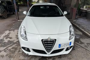 Alfa Romeo Giulietta 1.4 turbo benzina + GPL