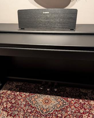 pianoforte digitale Yamaha YDP-145 Arius Black