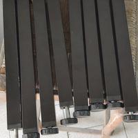 8 gambe per letto o mobili