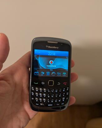 BlackBerry Curve 9300 con scatola e accessori