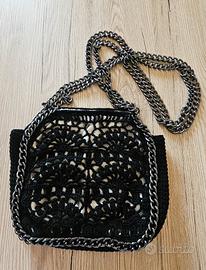 Tracolla traforata  in cotone 