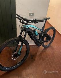 Bianchi Bicicletta elettrica da MTB E-SUV Adventur