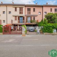 VILLA A SCHIERA DI 147 MQ CON PANNELLI SOLARI