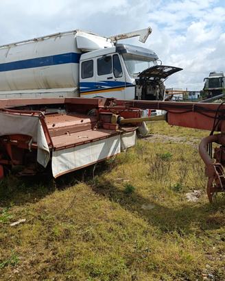 falciacondizionatrice Kuhn trainata da 2,50m