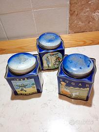 Scatole in latta da collezione Dodo Canister