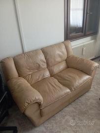 DIVANO IN PELLE DA 1.65 MT PELLE