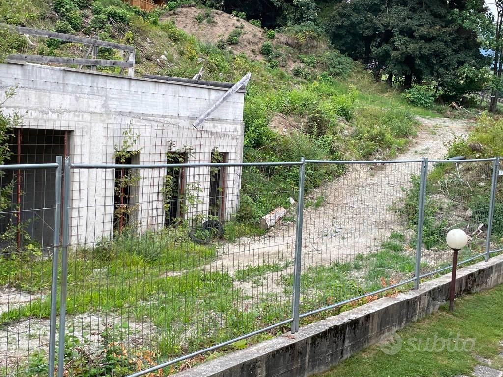 Terreno di 4500 m² a Pinzolo - Altro