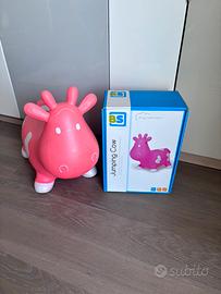 Gioco cavalcabile bambina mucca rosa