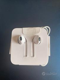 Apple-EarPods