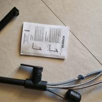 Rubinetto miscelatore con doccino AQUATOWN DOCCIA