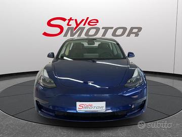 TESLA Model 3 Long Range Dual Motor AWD Autopilo