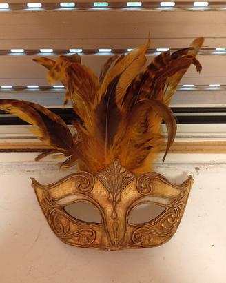 maschera veneziana in cartapesta 