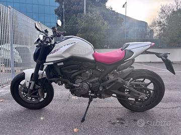 DUCATI MONSTER 937 PLUS
