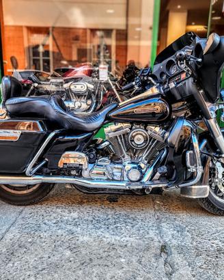 Harley-davidson FLHT Electra Glide Standard 1450 -