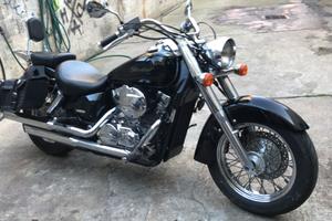 Honda shadow 750