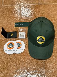 Lotus originali: cappello, spilla, sottobicchieri