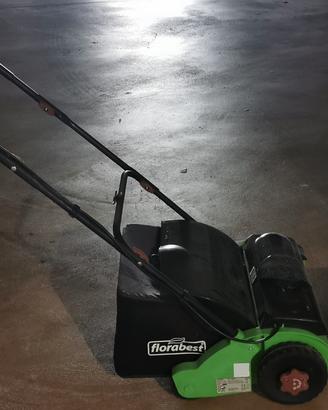 Scarificatore per giardino ad elettricità 