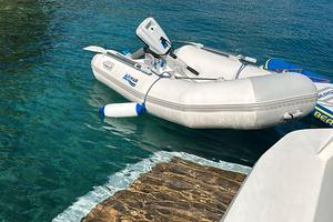 Tender Arimar VTR 250 Elite con motore elettrico