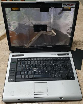 Toshiba Satellite A100 - Case e Tastiera
