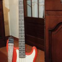 Basso elettrico Eko perfetto come nuovo