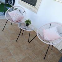 Set design bistrot interno esterno rosa