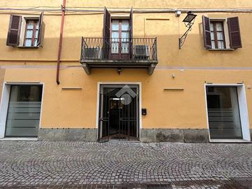 NEGOZIO A PINEROLO